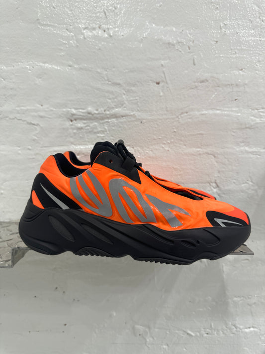 Yeezy 700 MNVN Orange - 10