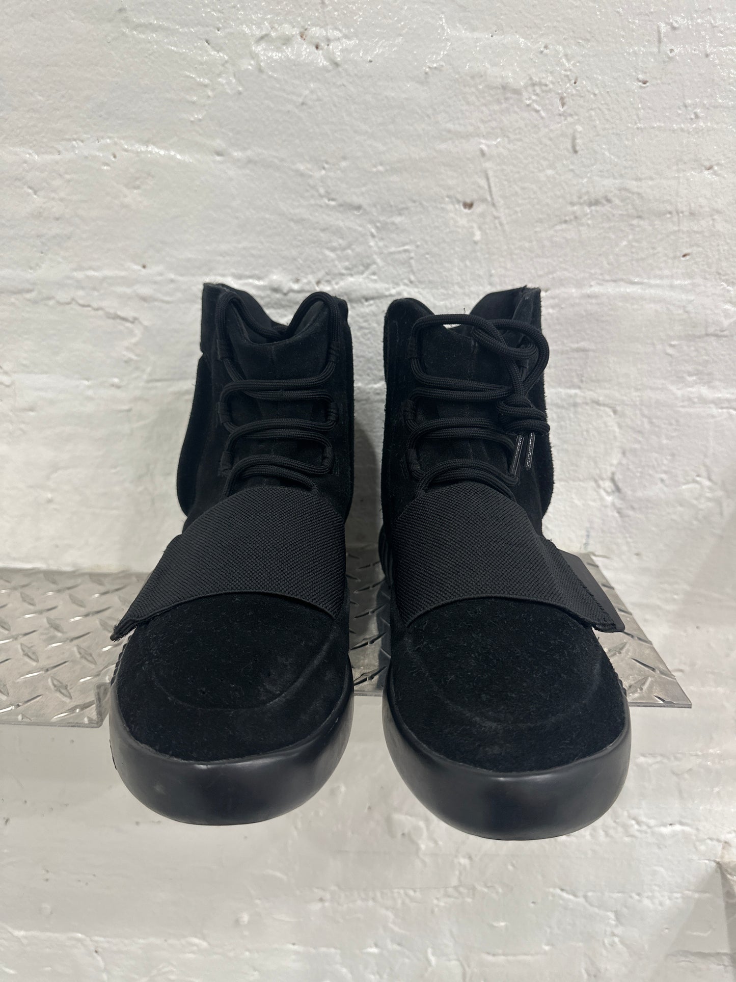 Yeezy 750 triple black - 10