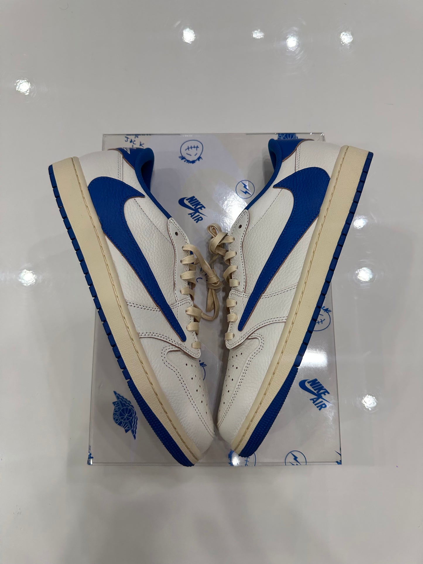 Jordan 1 Retro Low OG SP Fragment x Travis Scott Sail Military Blue - Used