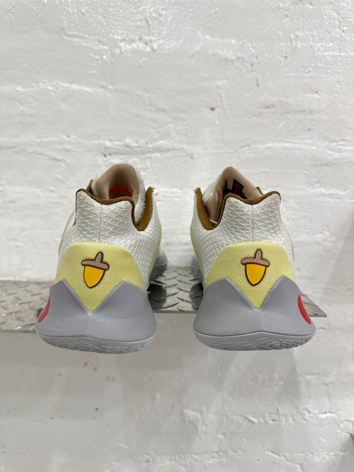 Kyrie 2 low Spongebob Sandy Cheeks - size 11