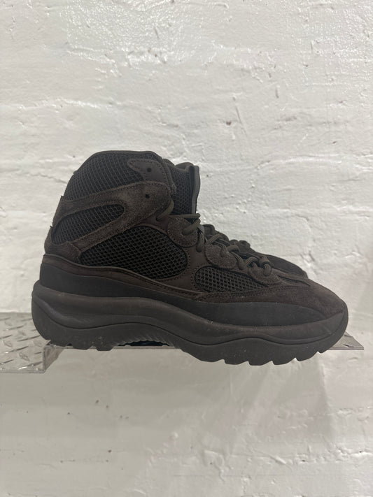 Yeezy dsrt boot oil - 10