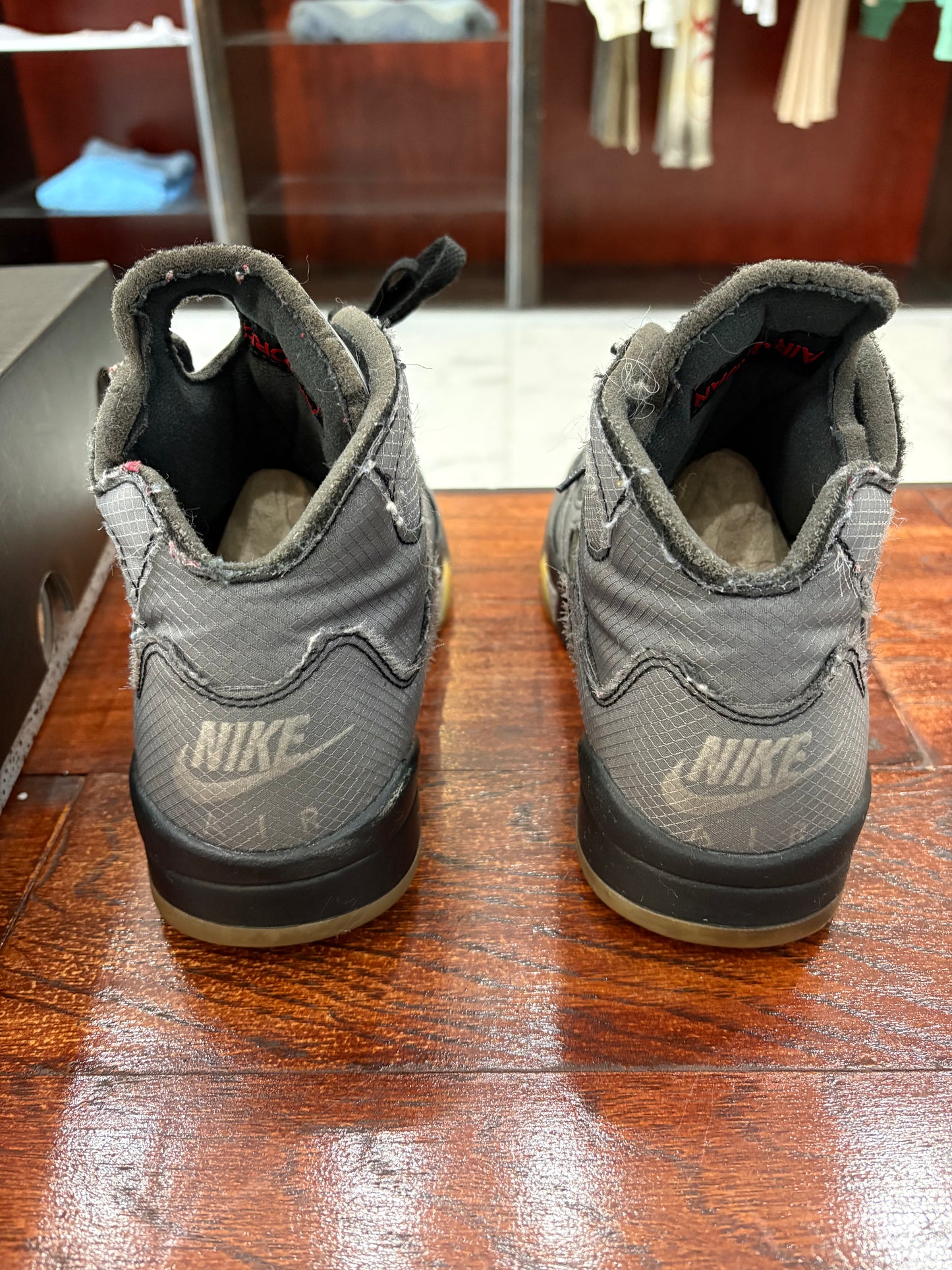 Jordan 5 Retro Off-White Muslin - Used