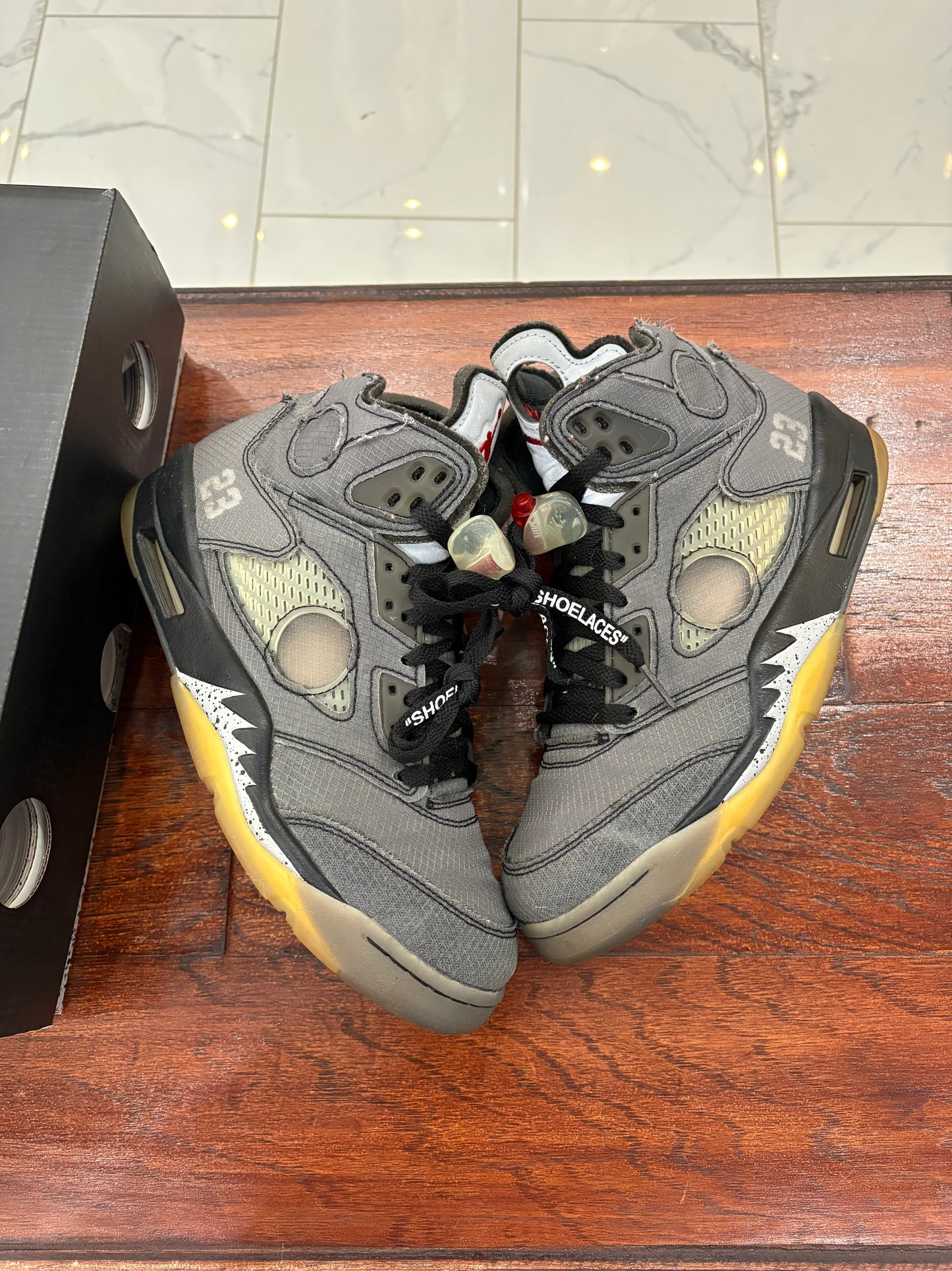 Jordan 5 Retro Off-White Muslin - Used